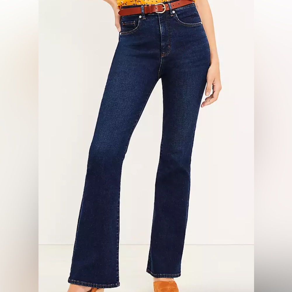 ✨LOFT✨ Slim Flare Jeans